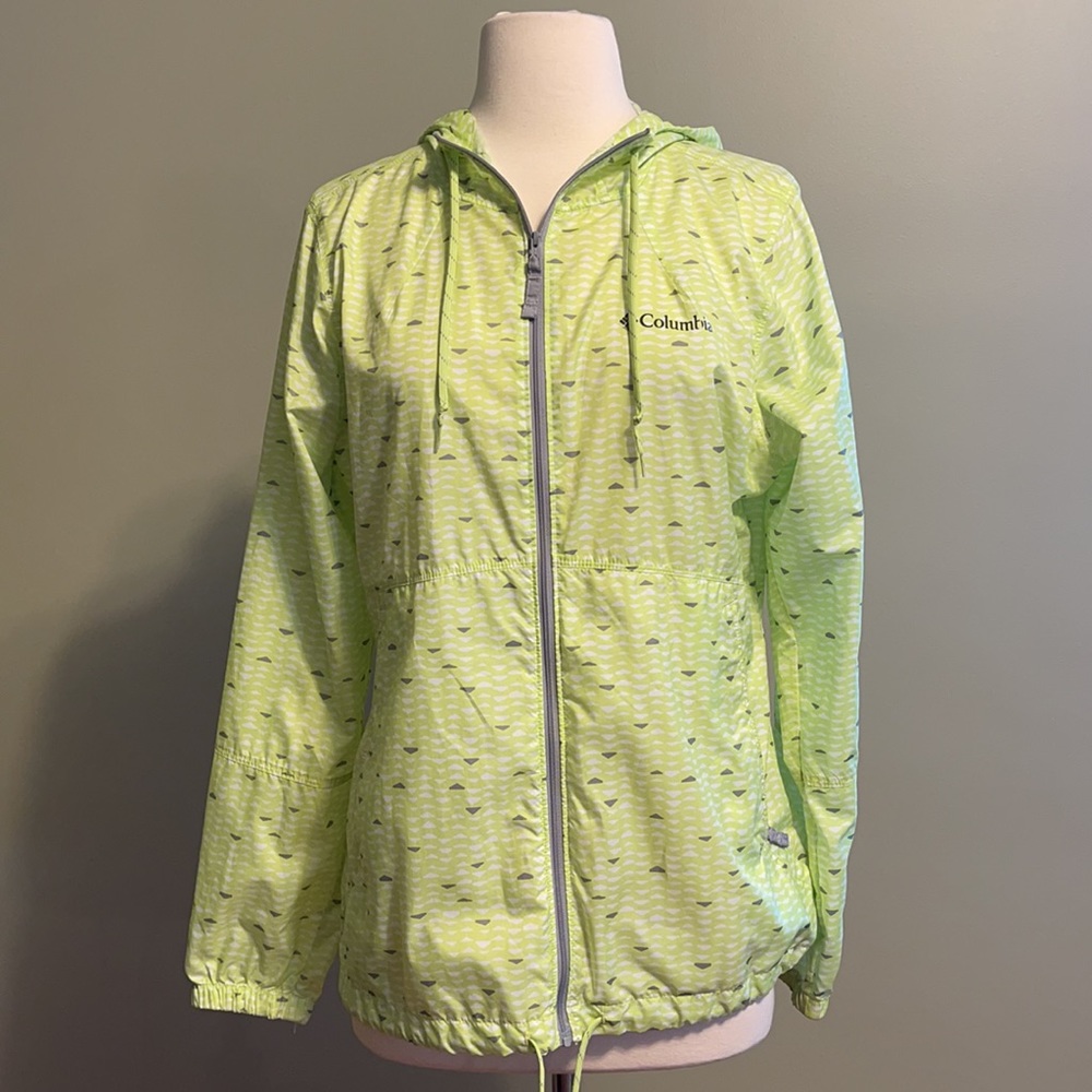 Women’s Small Columbia Green Triangle Lightweight Zip-Up Windbreaker Jacket - Picture 2 of 9